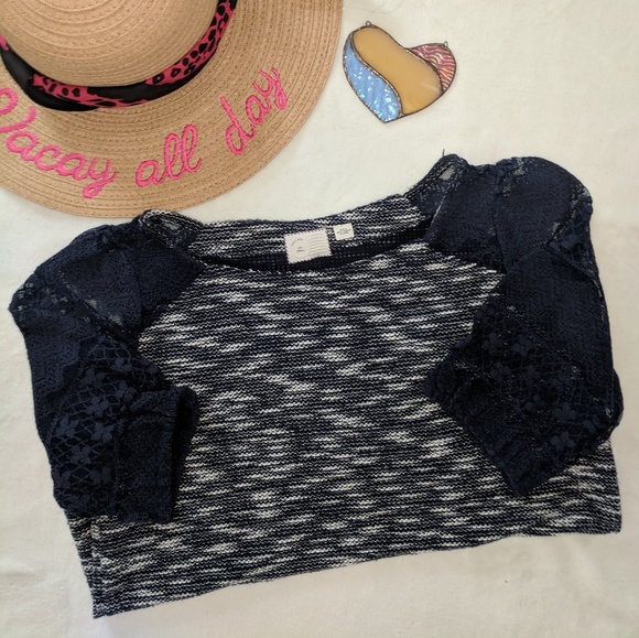 Postmark Blue Marled Lace Sleeve Tee Size Small - Picture 2 of 7